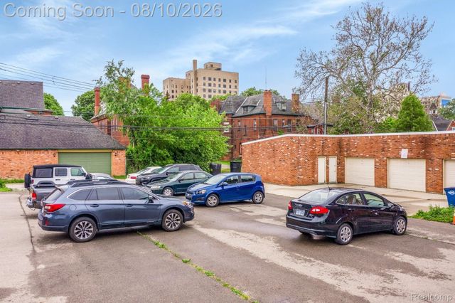 242 E PALMER Street 4, Detroit, MI 48202