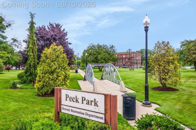 242 E PALMER Street 4, Detroit, MI 48202
