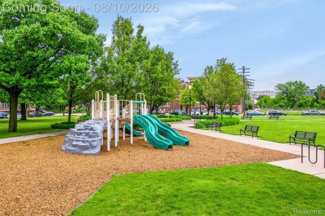 242 E PALMER Street 4, Detroit, MI 48202