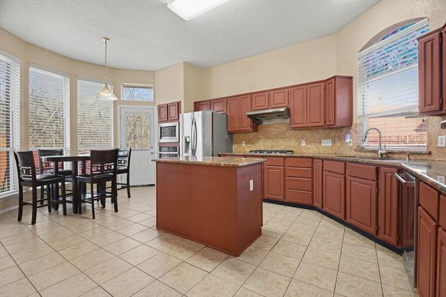 1227 Rivercrest Drive, Mesquite, TX 75181