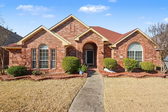 1227 Rivercrest Drive, Mesquite, TX 75181