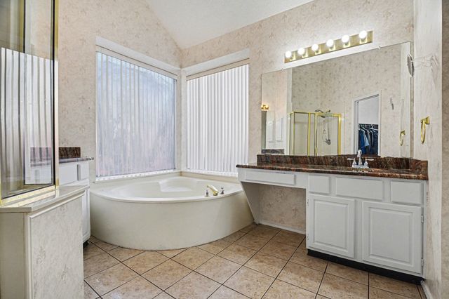 1227 Rivercrest Drive, Mesquite, TX 75181