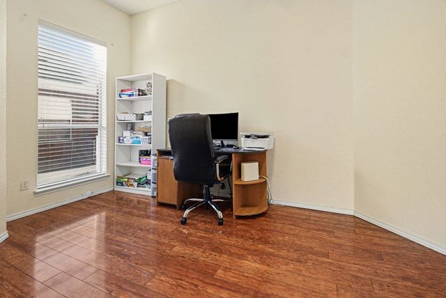 1227 Rivercrest Drive, Mesquite, TX 75181