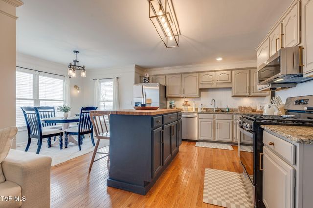 4021 Lakota Place, Kingsport, TN 37664