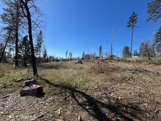 5801 Thoreau, Paradise, CA 95969