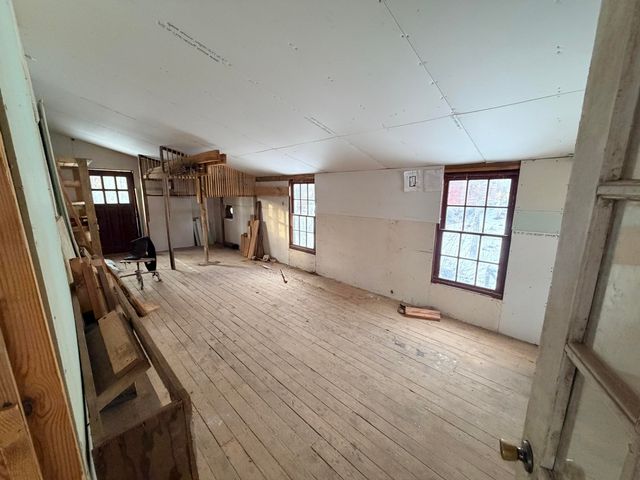 557 County Road 206, Alton, MO 65606