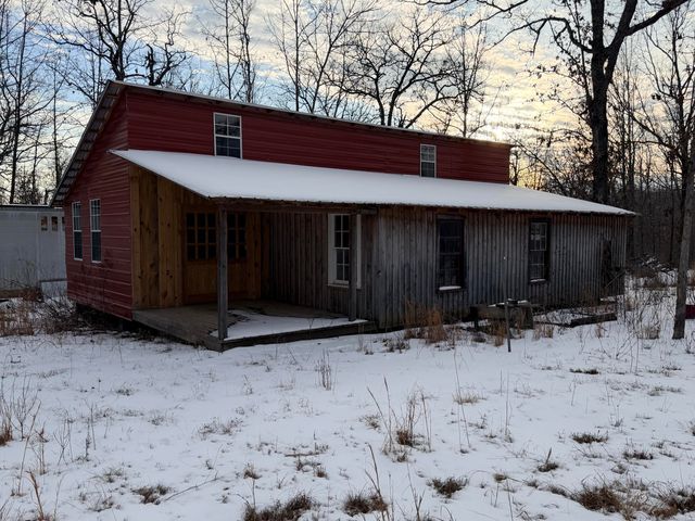 557 County Road 206, Alton, MO 65606