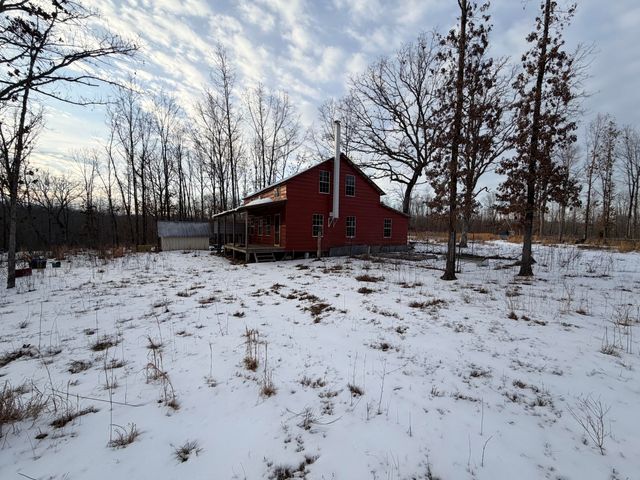 557 County Road 206, Alton, MO 65606