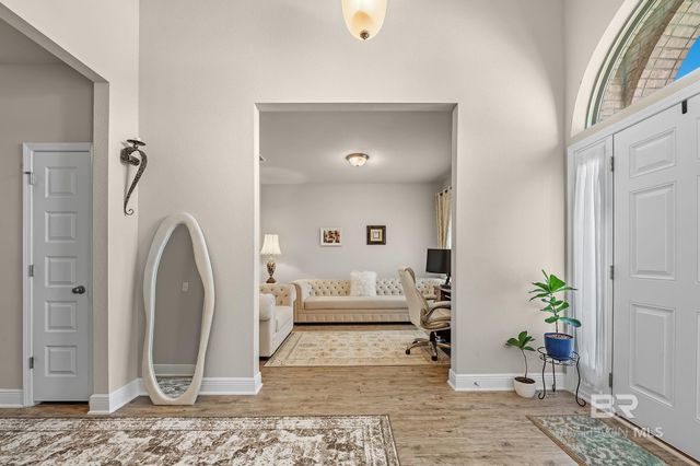 335 Thornhill Circle, Gulf Shores, AL 36542