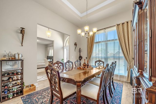 335 Thornhill Circle, Gulf Shores, AL 36542