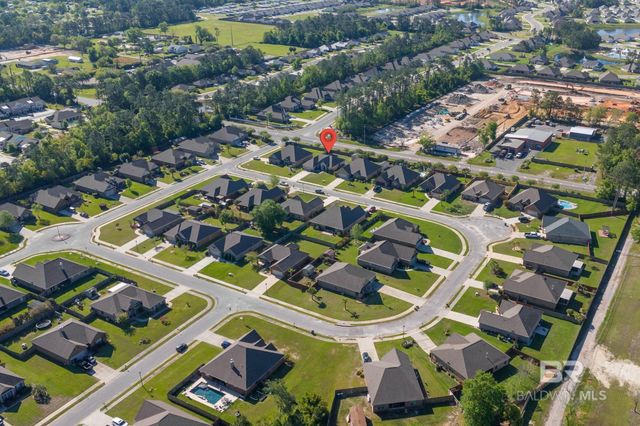 335 Thornhill Circle, Gulf Shores, AL 36542