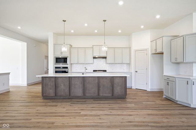 11922 Charles Eric Way, Noblesville, IN 46060