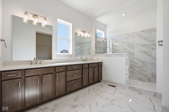 11922 Charles Eric Way, Noblesville, IN 46060