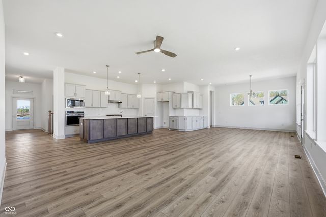 11922 Charles Eric Way, Noblesville, IN 46060