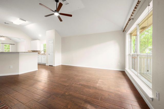 22 N Hollylaurel Circle, The Woodlands, TX 77382