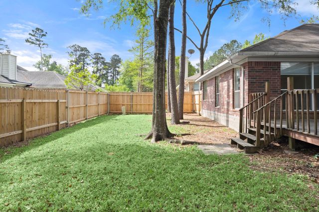 22 N Hollylaurel Circle, The Woodlands, TX 77382