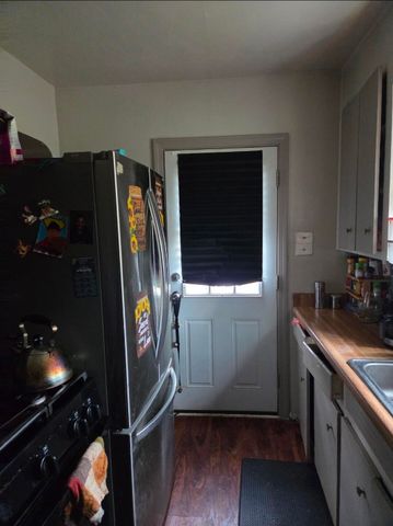 5328 S Inkster Road, Westland, MI 48186