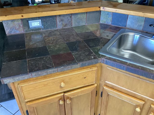 6426 DRAKE COURT, New Port Richey, FL 34652