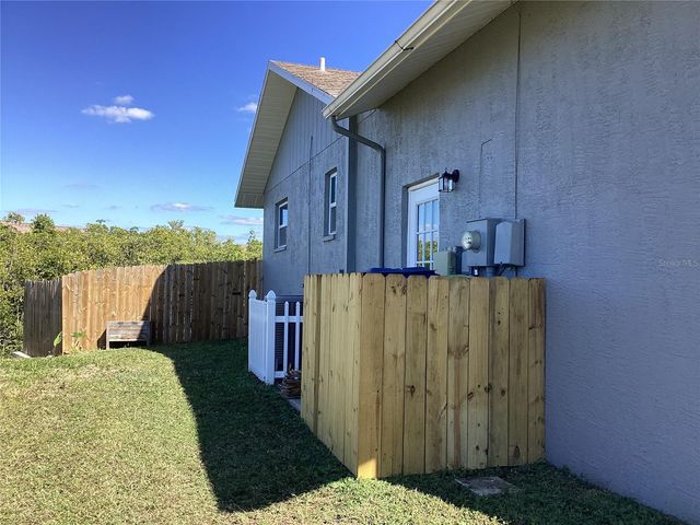 6426 DRAKE COURT, New Port Richey, FL 34652