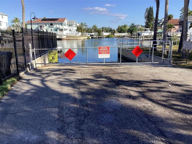 6426 DRAKE COURT, New Port Richey, FL 34652