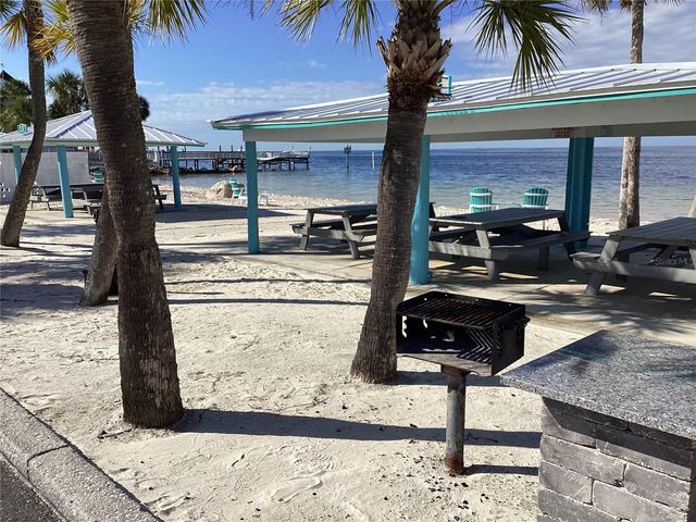 6426 DRAKE COURT, New Port Richey, FL 34652