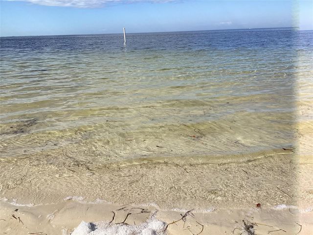 6426 DRAKE COURT, New Port Richey, FL 34652