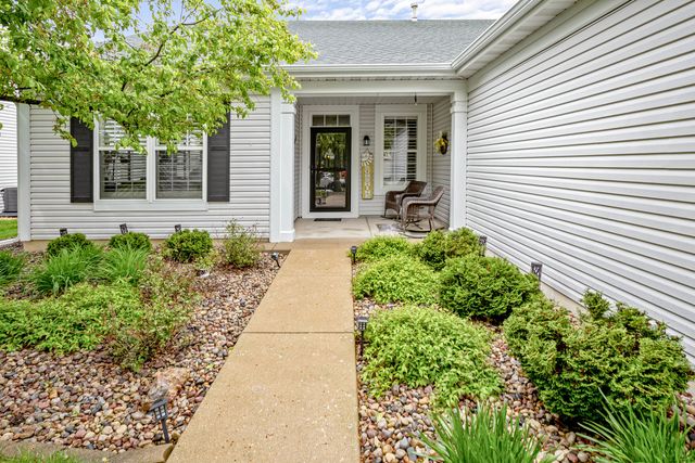 1474 W Flint Lane, Romeoville, IL 60446