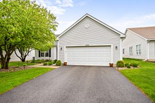 1474 W Flint Lane, Romeoville, IL 60446