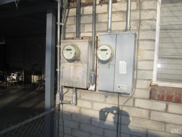 2407 Olympic Drive, Bakersfield, CA 93308