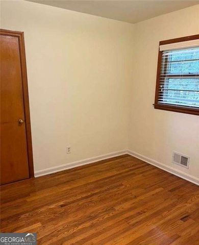 2560 Wood Valley Drive, East Point, GA 30344