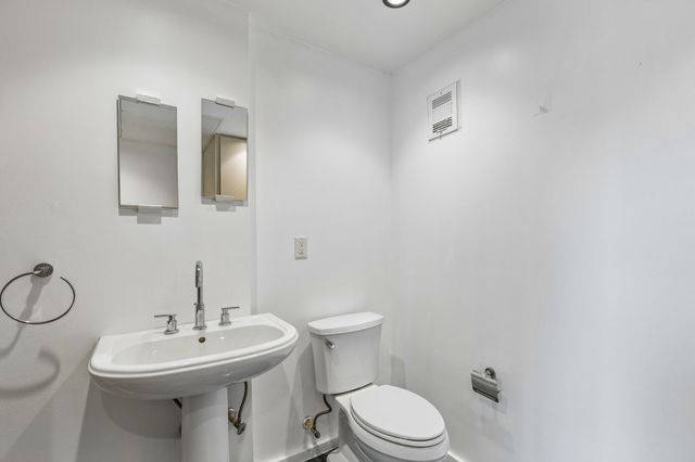 3110 THOMAS Avenue 706, Dallas, TX 75204