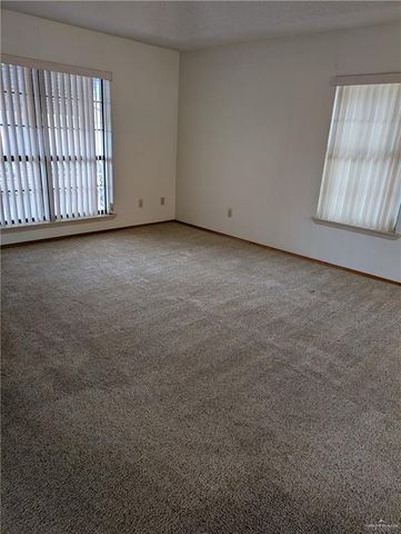 109 Green Gate N Circle, Palmview, TX 78572