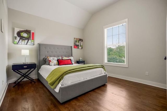 7928 Apache Road, Lenexa, KS 66227