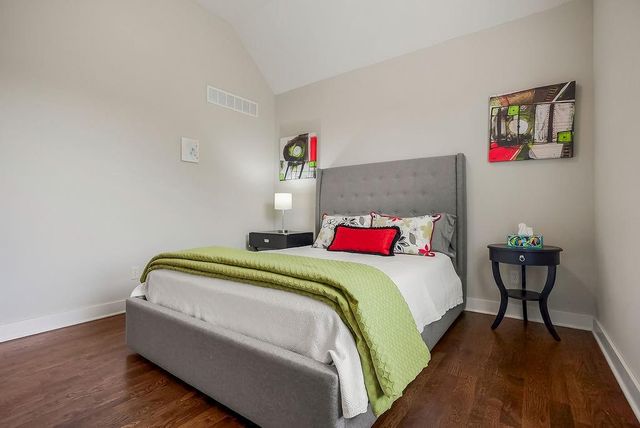 7928 Apache Road, Lenexa, KS 66227