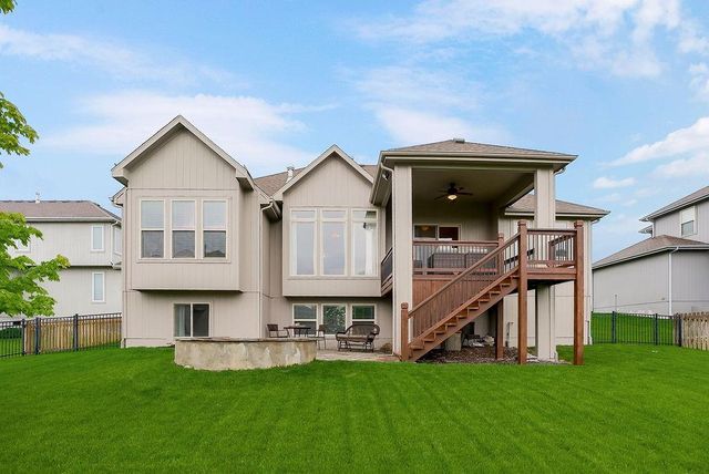 7928 Apache Road, Lenexa, KS 66227