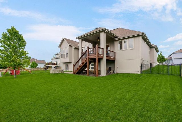 7928 Apache Road, Lenexa, KS 66227