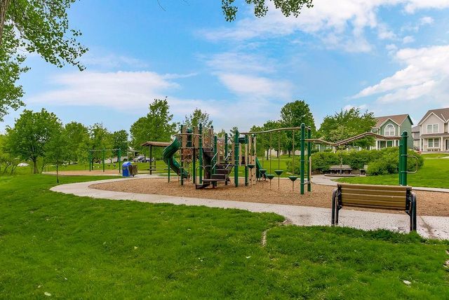 7928 Apache Road, Lenexa, KS 66227