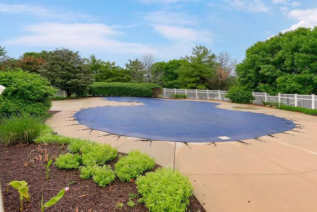 7928 Apache Road, Lenexa, KS 66227