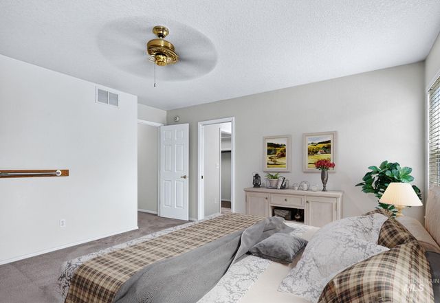 8261 W Echo Falls Ln, Garden City, ID 83714