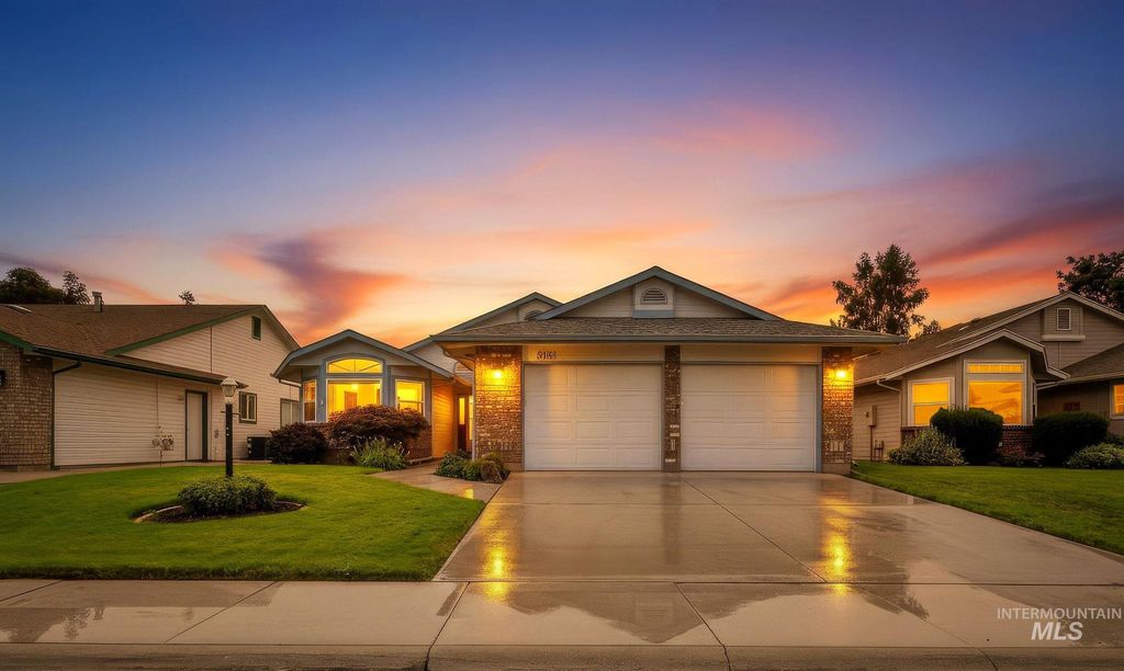 8261 W Echo Falls Ln, Garden City, ID 83714 photo 1