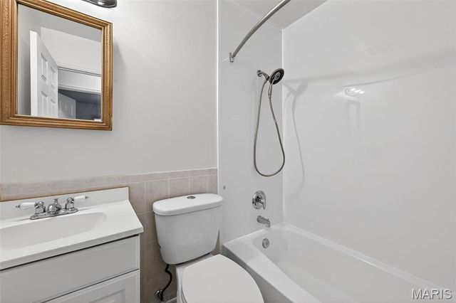 2560 Woodsage Drive, Florissant, MO 63033