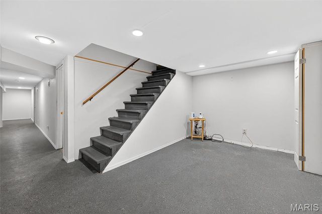 2560 Woodsage Drive, Florissant, MO 63033