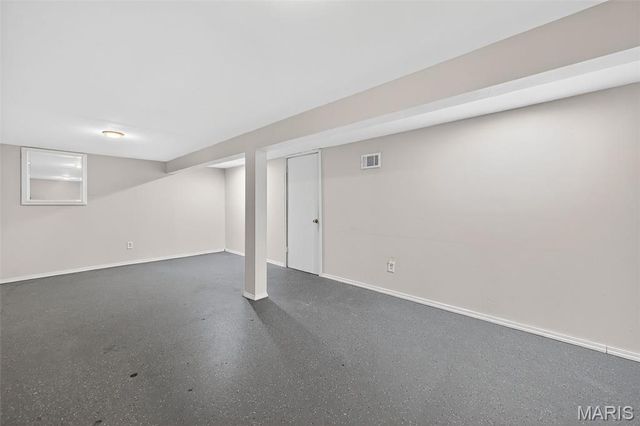 2560 Woodsage Drive, Florissant, MO 63033