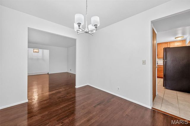 2560 Woodsage Drive, Florissant, MO 63033