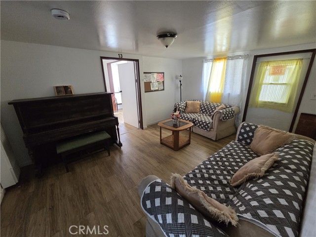 397 E Main, San Jacinto, CA 92583