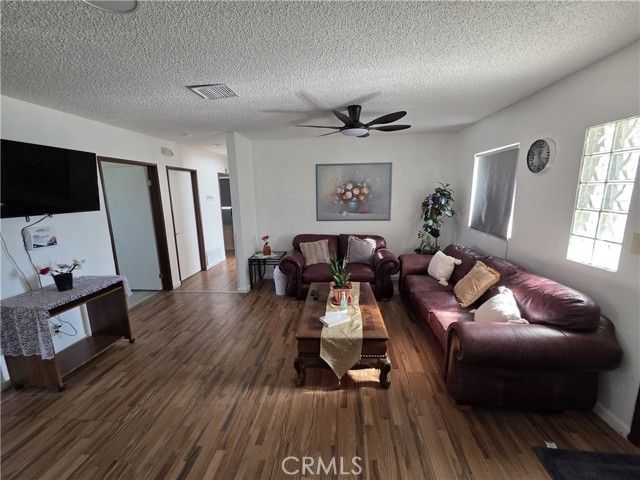 397 E Main, San Jacinto, CA 92583