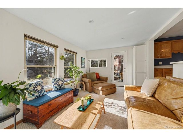 12366 W Green Mountain Dr, Denver, CO 80228