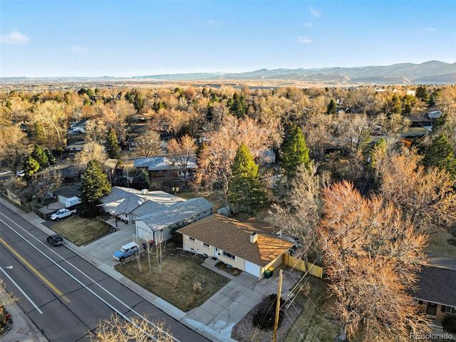 12366 W Green Mountain Dr, Denver, CO 80228