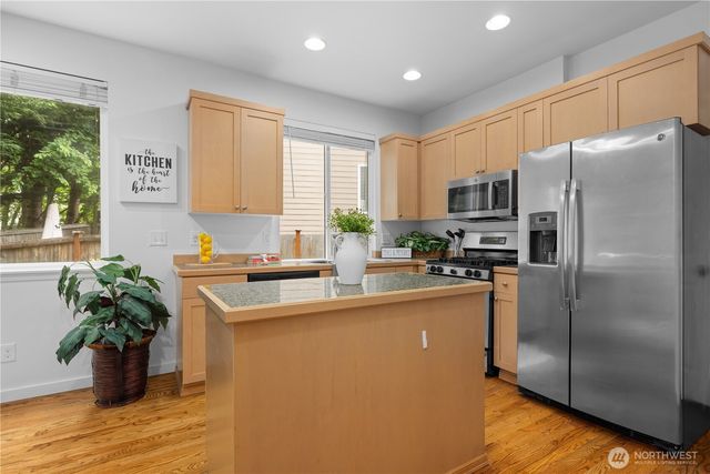 22526 SE 12th Place, Sammamish, WA 98075