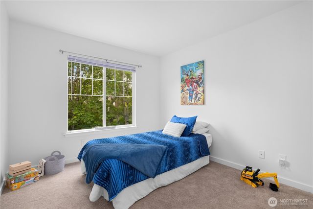 22526 SE 12th Place, Sammamish, WA 98075